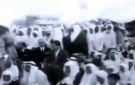 مشاهد تاريخية وثقها الزمان للملك سعود يرعى العرض العسكري للجيش عام 1380هـ.. فيديو - sa
