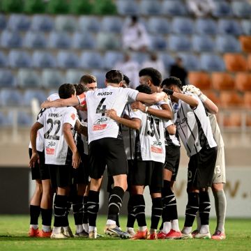 خماسية الأهلي تطرد ألغواسيل خماسية الأهلي تطرد ألغواسيل