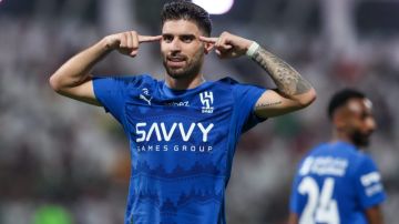 روبن نيفيز يخضع للأشعة لتحديد مدة غيابه بعد إصابة ديربي الرياض روبن نيفيز يخضع للأشعة لتحديد مدة غيابه بعد إصابة ديربي الرياض