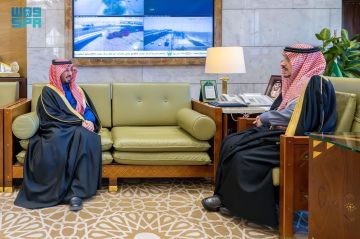 أمير الرياض يستقبل محافظ الخرج