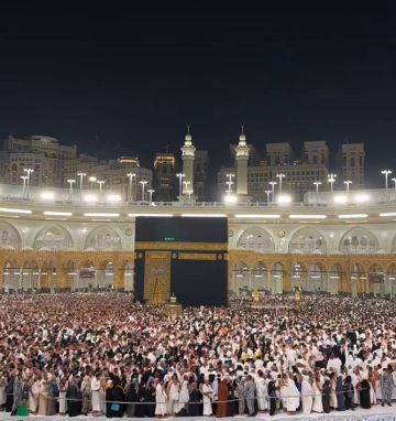 المسجد الحرام يسجل 904 آلاف معتمر بيوم واحد رابع أيام رمضان