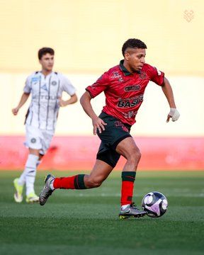 في روشن.. الخلود يقتنص فوزا مثيرا من الشباب