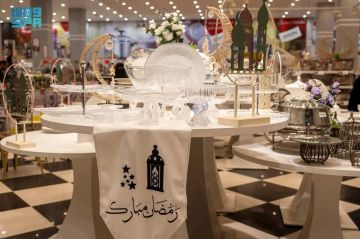 أسواق تبوك تشهد وفرة في السلع وإقبالا متزايدا أسواق تبوك تشهد وفرة في السلع وإقبالا متزايدا