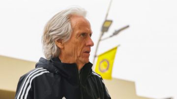 جيسوس يعتمد على مارتينيز وبوشل قبل مواجهة النجمة جيسوس يعتمد على مارتينيز وبوشل قبل مواجهة النجمة