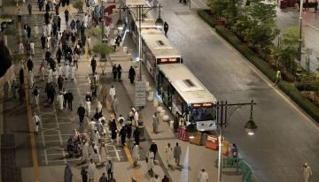 8 مسارات لنقل المصلين إلى المسجد النبوي 8 مسارات لنقل المصلين إلى المسجد النبوي