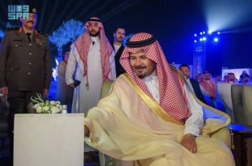 أمير منطقة المدينة المنورة يدشن مشروع على خطاه 