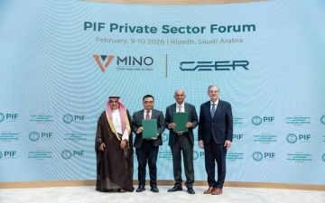  سير توقع 16 اتفاقية لتوطين صناعة السيارات الكهربائية في السعودية