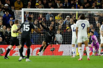 مانشستر سيتي يضغط على آرسنال بفوز ثمين في معقل ليدز