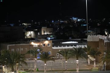 شوارع نجران وميادينها تتزين بالفوانيس مع قرب شهر رمضان شوارع نجران وميادينها تتزين بالفوانيس مع قرب شهر رمضان