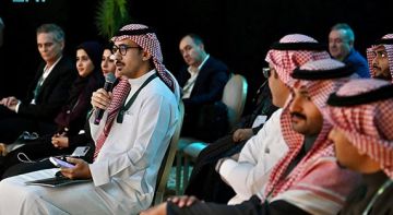 منتدى الإعلام يناقش إستراتيجيات بناء الموسوعات الرقمية منتدى الإعلام يناقش إستراتيجيات بناء الموسوعات الرقمية