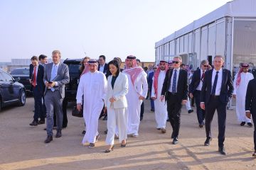 وزيرة الاقتصاد والطاقة الألمانية تزور مجمع الجفالي الصناعي في مدينة الملك عبدالله الاقتصادية وزيرة الاقتصاد والطاقة الألمانية تزور مجمع الجفالي الصناعي في مدينة الملك عبدالله الاقتصادية