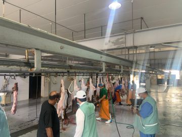 بيئة الجموم تطلق حملة رقابية لرفع جاهزية الأسواق والمسالخ قبل رمضان