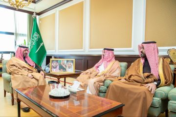 نائب أمير تبوك يستقبل العضو المنتدب لشركة تبوك للتنمية الزراعية