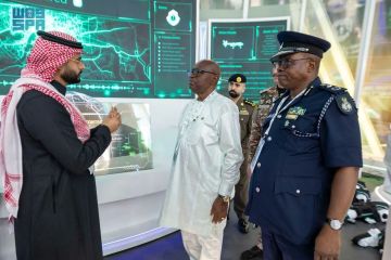 وزير الداخلية بجمهورية سيراليون يزور جناح وزارة الداخلية في معرض الدفاع العالمي وزير الداخلية بجمهورية سيراليون يزور جناح وزارة الداخلية في معرض الدفاع العالمي