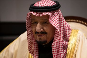 الملك سلمان يدعو إلى إقامة صلاة الاستسقاء في جميع مناطق المملكة الملك سلمان يدعو إلى إقامة صلاة الاستسقاء في جميع مناطق المملكة