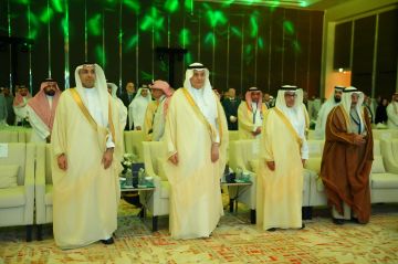 الوزير الفضلي يكرم مقاولي شركة المياه الوطنية المتميزين