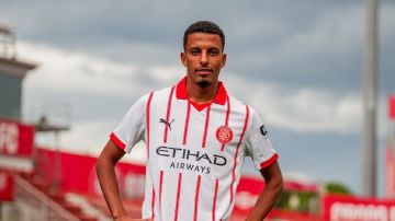 جيرونا الإسباني يستعيد خدمات لاعبه عز الدين أوناحي