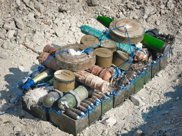 مسام ينزع 2.692 لغما من الأراضي اليمنية في أسبوع مسام ينزع 2.692 لغما من الأراضي اليمنية في أسبوع