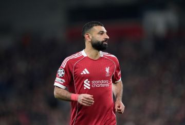 مصادر تكشف عن أرباح محمد صلاح من عقود الرعاية