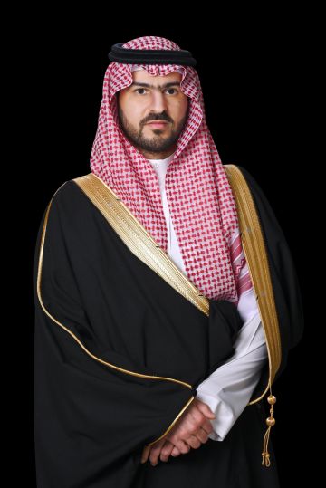 نائب أمير الشرقية يهنئ القيادة بحلول شهر رمضان المبارك