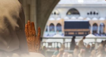 إيقاف شركتي عمرة لمخالفة التزامات السكن للمعتمرين