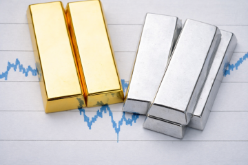 ارتفاع طفيف للذهب والفضة في المعاملات الفورية