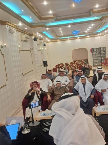  الحارثي يقدم قراءة نقدية في إشكاليات القصيدة بأدبي الطائف