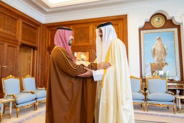 بتوجيه من القيادة.. سمو وزير الدفاع يلتقي سمو أمير دولة قطر بتوجيه من القيادة.. سمو وزير الدفاع يلتقي سمو أمير دولة قطر