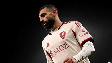 ليس محمد صلاح فقط.. عرض سعودي لضم نجم جديد من الدوري الإنجليزي