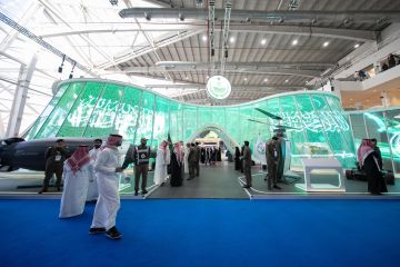 وزارة الداخلية تشارك في معرض الدفاع العالمي 2026 بحلول تقنية تستشرف مستقبل الأمن وزارة الداخلية تشارك في معرض الدفاع العالمي 2026 بحلول تقنية تستشرف مستقبل الأمن