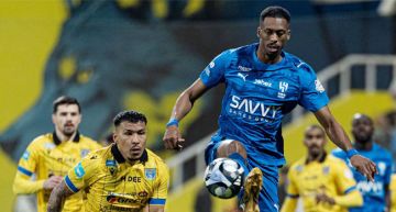 الهلال يتعثر أمام التعاون ويواصل نزيف النقاط