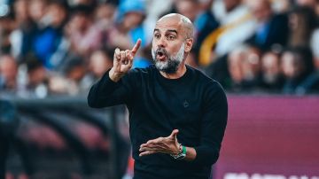 جوارديولا يكشف غيابات مانشستر سيتي قبل مباراة نيوكاسل يونايتد