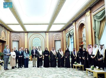 نائب رئيس مجلس الشورى يلتقي وفدا من البرلمان الألماني نائب رئيس مجلس الشورى يلتقي وفدا من البرلمان الألماني