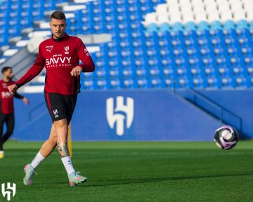 الهلال: إصابة سافيتش كدمة بسيطة في الصدر