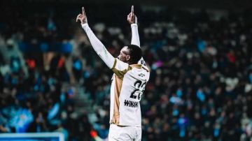 سعود عبدالحميد لفوفانا: لا نتعب من الصلاة كل يوم أبدا .. فيديو