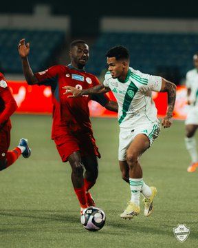 لجنة الحكام تصدر بيانا رسميا بشأن أزمة لقاء ضمك والأهلي