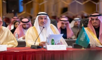 ليفاندوفسكي يحسم موقفه من عروض روشن ليفاندوفسكي يحسم موقفه من عروض روشن