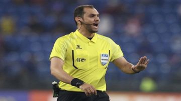 صافرة الهويش تقود لقاء الاتحاد ضد الخليج