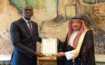 ولي العهد يتلقى رسالة خطية من رئيس السنغال تتصل بالعلاقات الثنائية