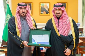 نائب أمير تبوك يستقبل رئيس جمعية قادر بالمنطقة نائب أمير تبوك يستقبل رئيس جمعية قادر بالمنطقة