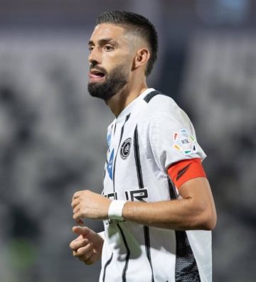 كاراسكو متخصص بالكبار