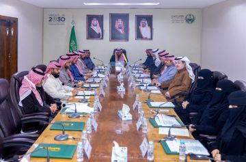 محلي الزلفي يناقش تحسين مجري واديا سمنان وعريعرة