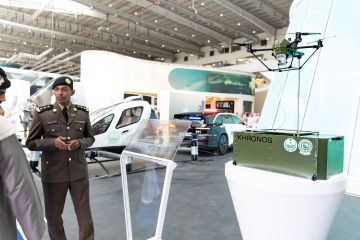 قوات أمن المنشآت تستعرض للزوار بمعرض الدفاع العالمي 2026 طائرة المراقبة الجوية للمنشآت الحيوية