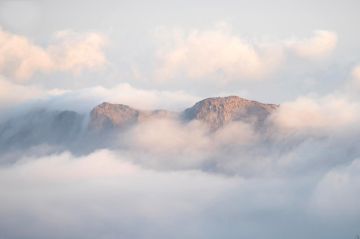 تكون الضباب على الأجزاء الساحلية من جنوب غرب المملكة