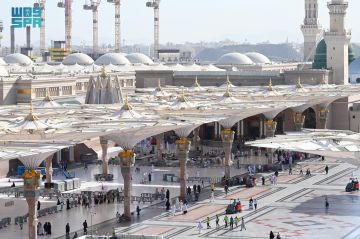 مظلات المسجد النبوي.. هندسة متحركة تظلل أكثر من 228 ألف مصل