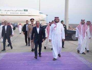في زيارة أخوية .. السيسي يتوجه إلى السعودية للقاء محمد بن سلمان