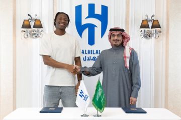 الهلال يعلن التعاقد مع الفرنسي ميتي