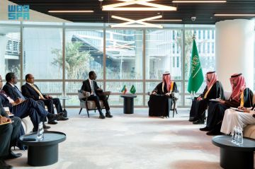 نائب وزير الاقتصاد والتخطيط يجتمع مع وزير خارجية إثيوبيا