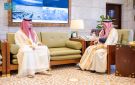 أمير الرياض يستقبل محافظ الدرعية - sa