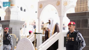 خطيب المسجد الحرام: كان النبي يخص العشر بمزيد من الطاعات